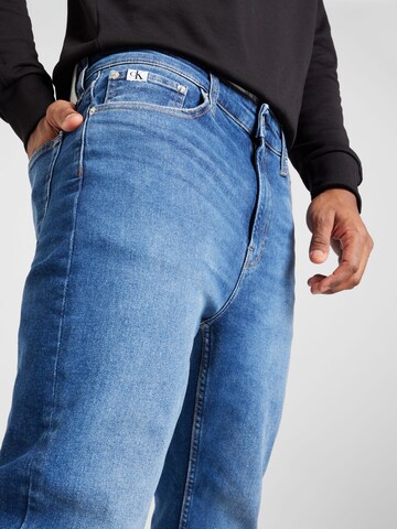 Regular Jean 'DAD Jeans' Calvin Klein Jeans en bleu