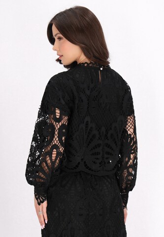 faina - Blusa em preto