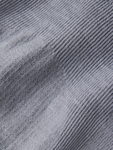 FALKE Regular Workout Pants '3/4' in Grey