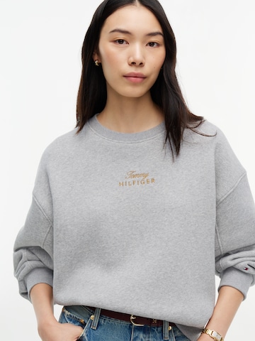 Felpa di TOMMY HILFIGER in grigio