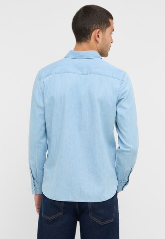 MUSTANG Comfort fit Button Up Shirt ' Style Cullman ' in Blue