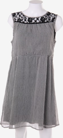 VILA Dress in L in Grey: front
