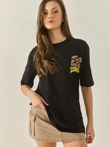 Bianco Lucci Футболка в Черный: спереди