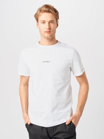 Les Deux - Camiseta 'Lens' en blanco: frente