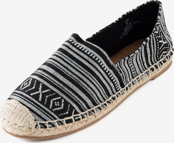 Espadrile de la Minnetonka pe negru: față