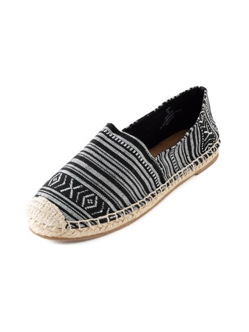 Minnetonka Эспадрильи в Черный: спереди