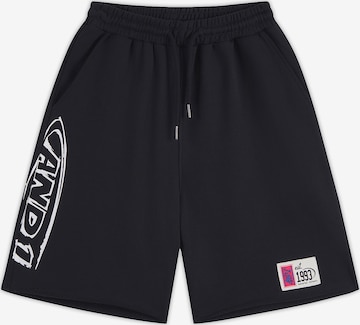 AND1regular Hlače - crna boja: prednji dio