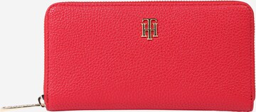 TOMMY HILFIGER Wallet in Red: front