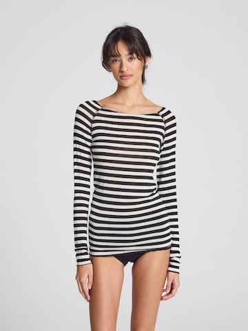 Maglietta 'Amalie Stripe' di Gai+Lisva in bianco: frontale
