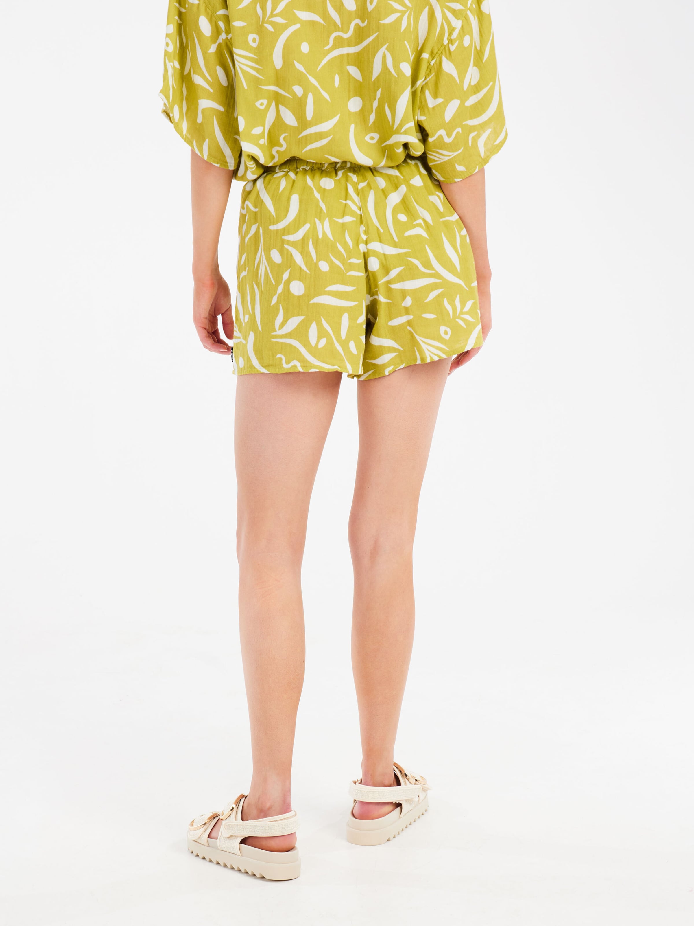 PROTEST Loose fit Pants 'PRTNola' in Green