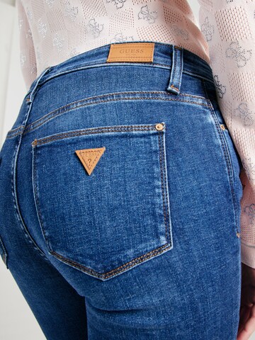 Bootcut Jeans di GUESS in blu