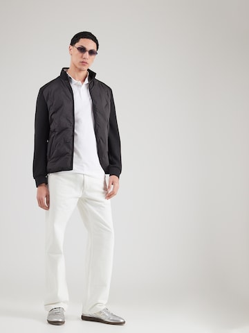 GUESS - Camiseta 'NOLAN' en blanco