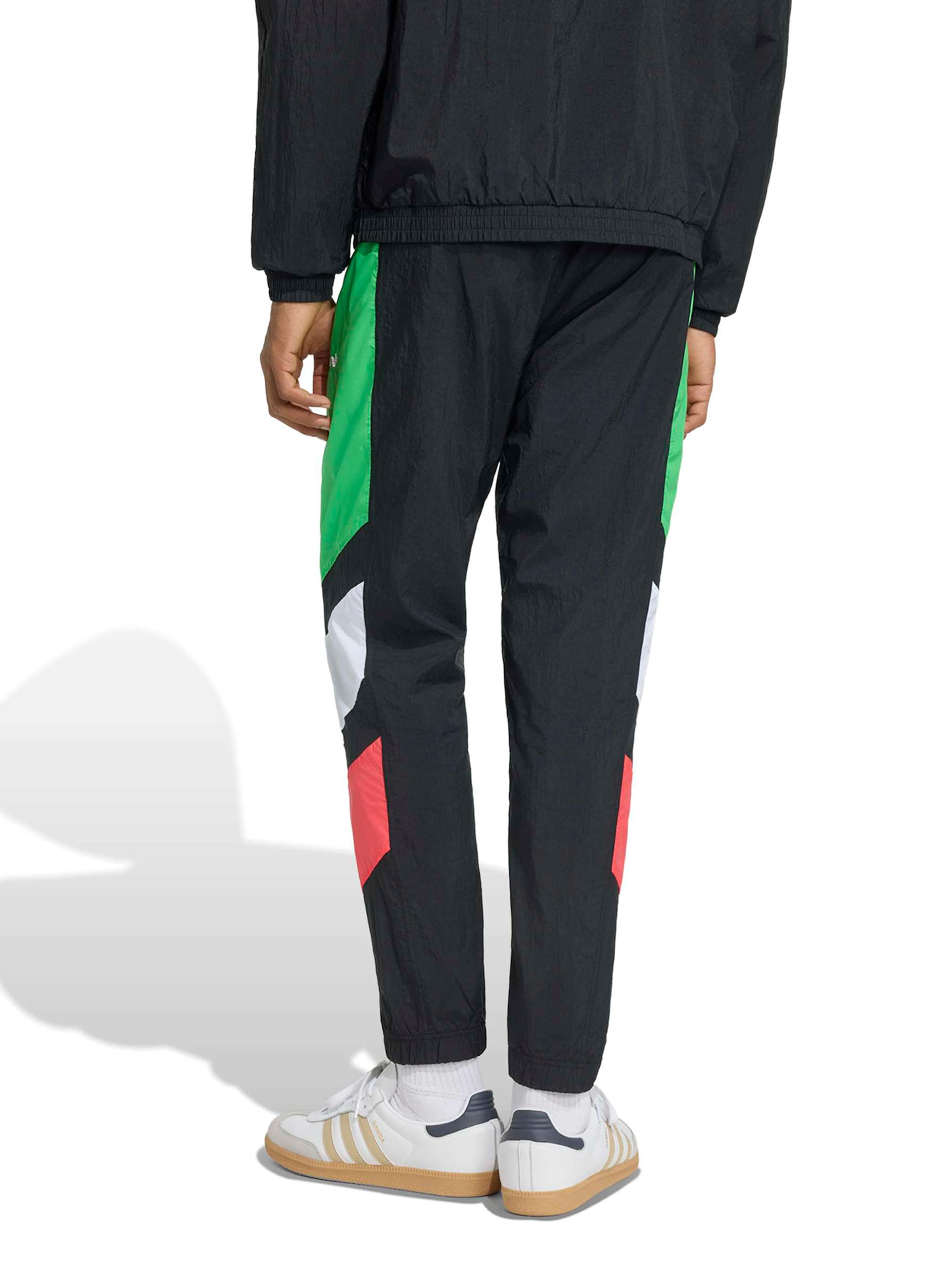ADIDAS PERFORMANCE - Tapered Pantalón deportivo 'FMF EQT' en negro