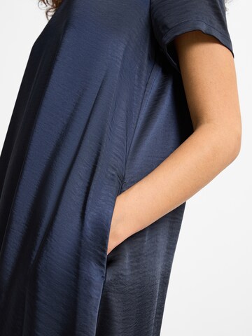 robe légère Kleid in Blau
