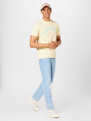 Harmony Paris T-Shirt in Gelb