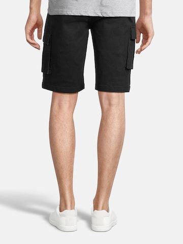 AÉROPOSTALE Regular Cargoshorts in Schwarz