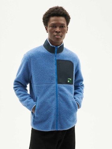 Thinking MU Fleece Jacket 'Lewis' in Blue: front