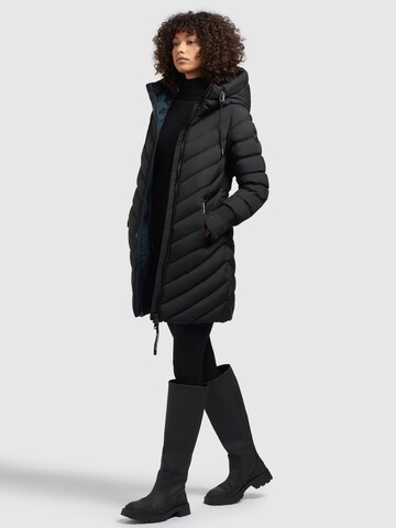 melns khujo Ziemas mētelis