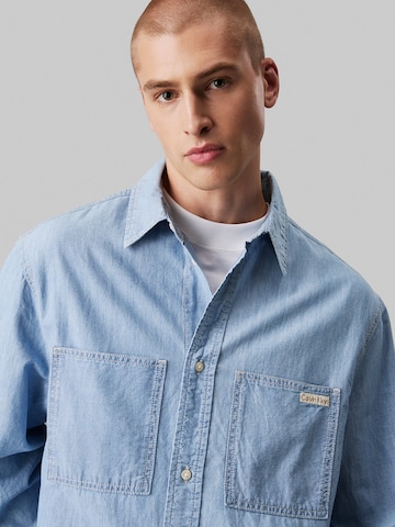 Calvin Klein Jeans Comfort fit Button Up Shirt in Blue