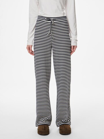 PIECES Loose fit Trousers 'PCLaya' in Blue: front