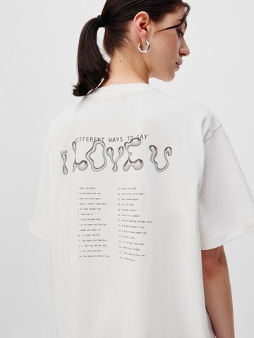 Maglietta 'Valentine' di LeGer by Lena Gercke in bianco