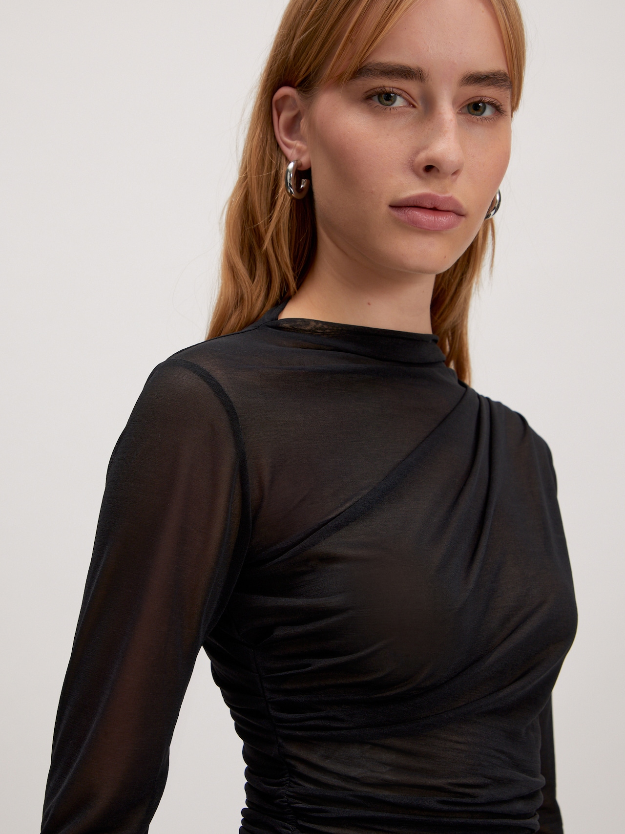 EDITED T-shirt 'Veloria' noir