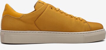 LOCI Sneaker  'Neun' in Gelb