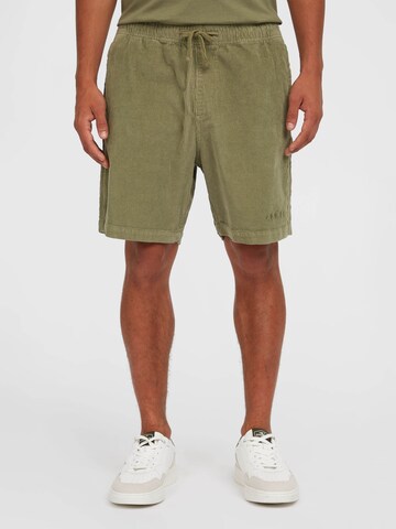 O'NEILL Regular Trousers in Green: front
