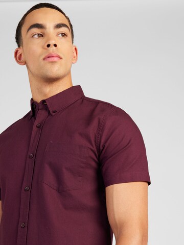 Regular fit Camicia di BURTON MENSWEAR LONDON in rosso