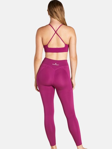 Coupe slim Leggings 'Soho' OCEANSAPART en rose