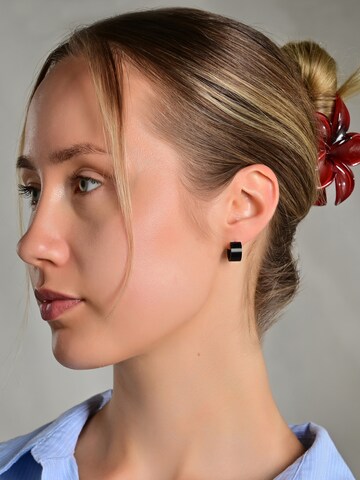 Akzent Earrings 'Matti, langlebig' in Black: front