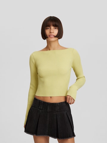 Bershka Pullover in Gelb