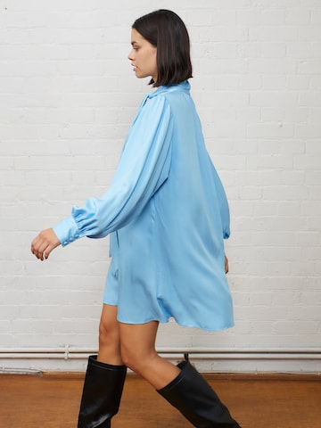 Robe-chemise 'Edie' Aligne en bleu