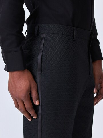 Slimfit Pantaloni di Next in nero