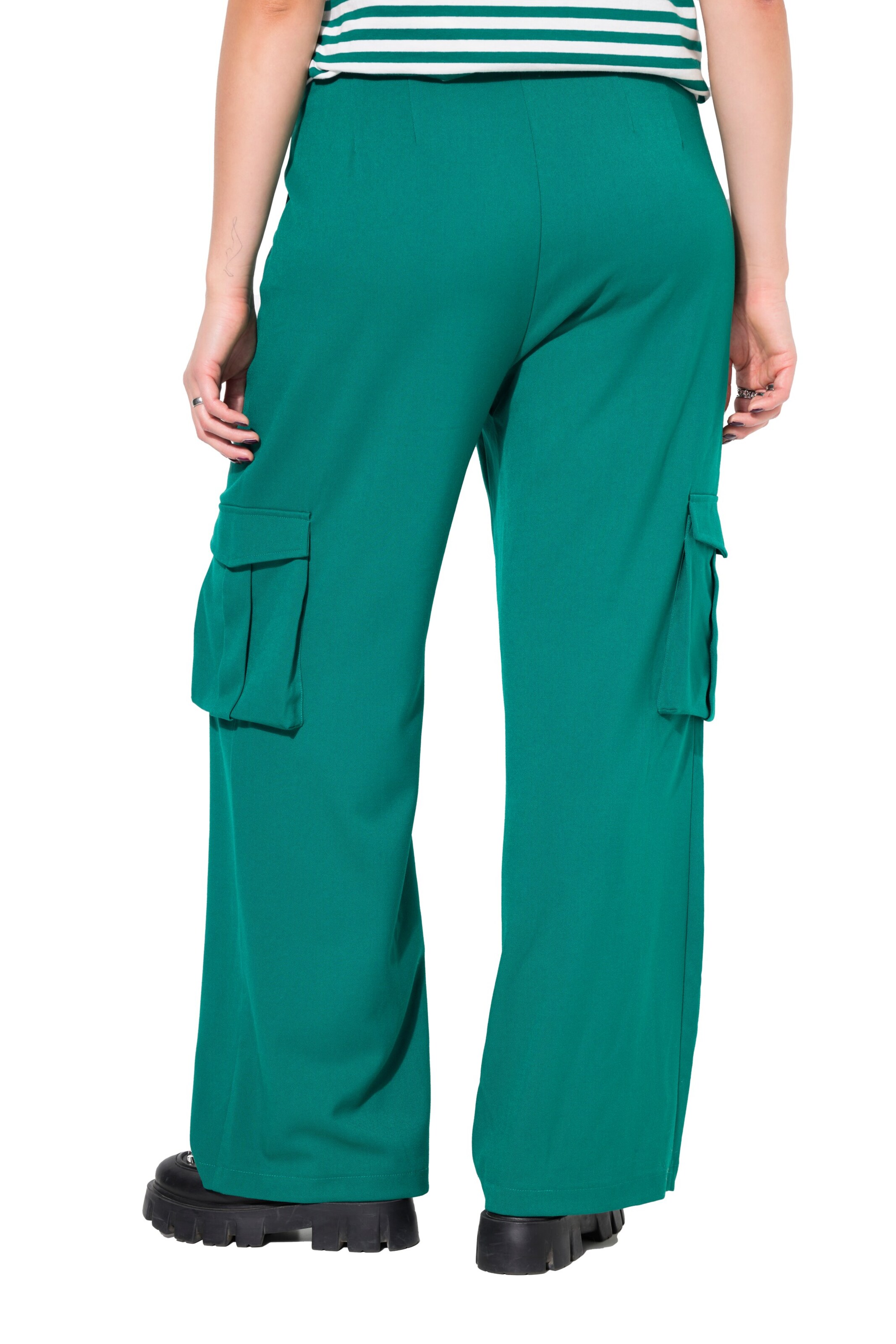 Studio Untold Loosefit Bandplooibroek in Groen