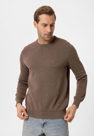 Moxx Paris Sweater in Brown: front