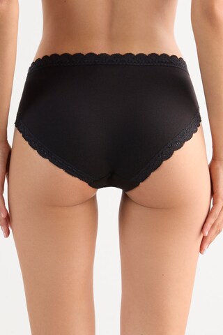 INTIMISSIMI Slip in Schwarz