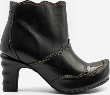 TIGGERS Ankle Boots in Black