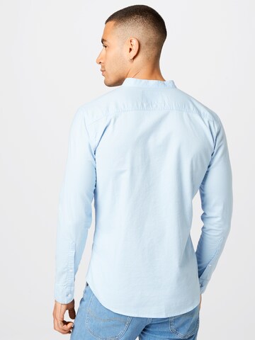 HOLLISTER - Ajuste estrecho Camisa en azul