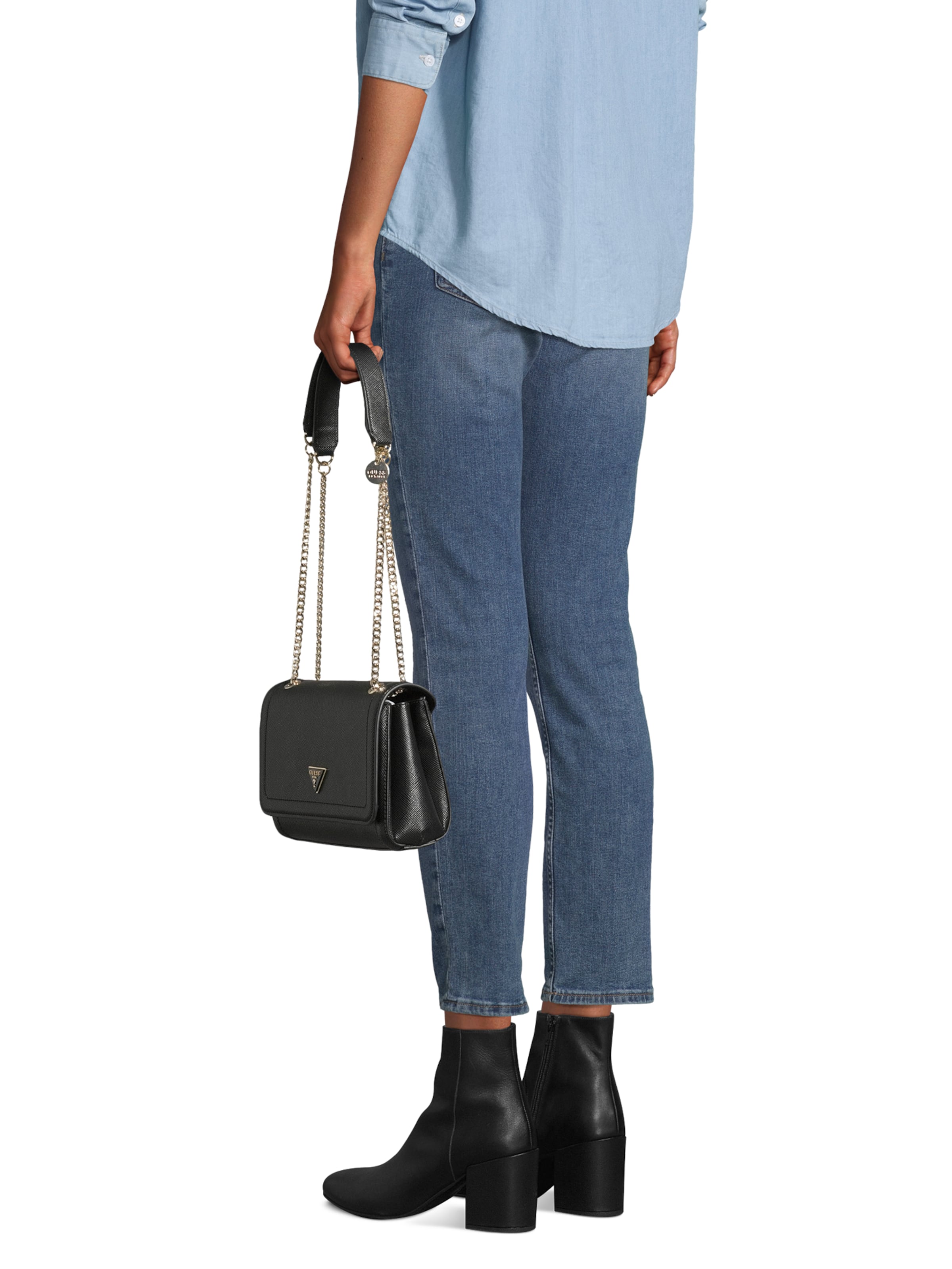 GUESS Handväska 'NOELLE II CNVRTBLE XBODY FLAP' i svart: framsida