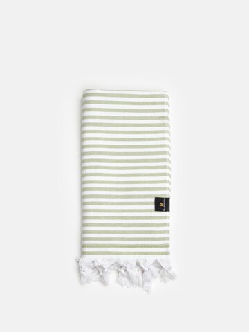 MARSIKOH Beach Towel 'Marine' in Green: front