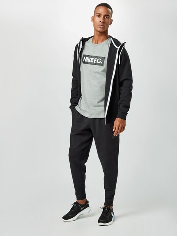 NIKE Regular Fit Shirt in Grau