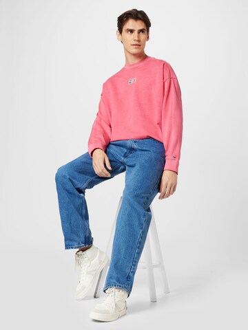 Tommy Jeans Sweatshirt 'Skater Timeless' in Pink