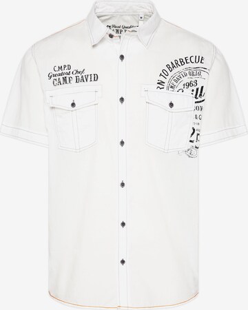 CAMP DAVID Regular fit Button Up Shirt in White: front