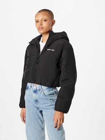 Tommy Jeans Winter jacket in Black: front