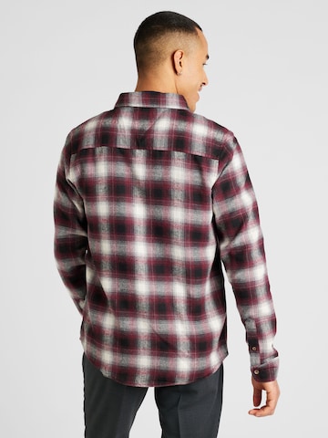 BRAVE SOUL Regular fit Button Up Shirt in Red