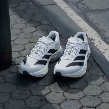 ADIDAS PERFORMANCE - Sapatilha de corrida 'Adizero Boston 13' em branco