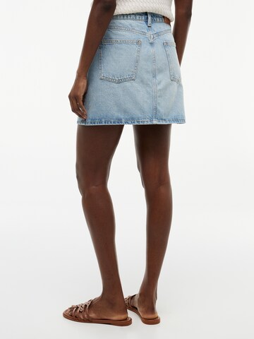 TOMMY HILFIGER Rock in Blau
