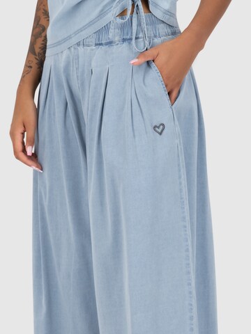 Alife and Kickin Wide leg Pleat-front trousers 'Nadette' in Blue