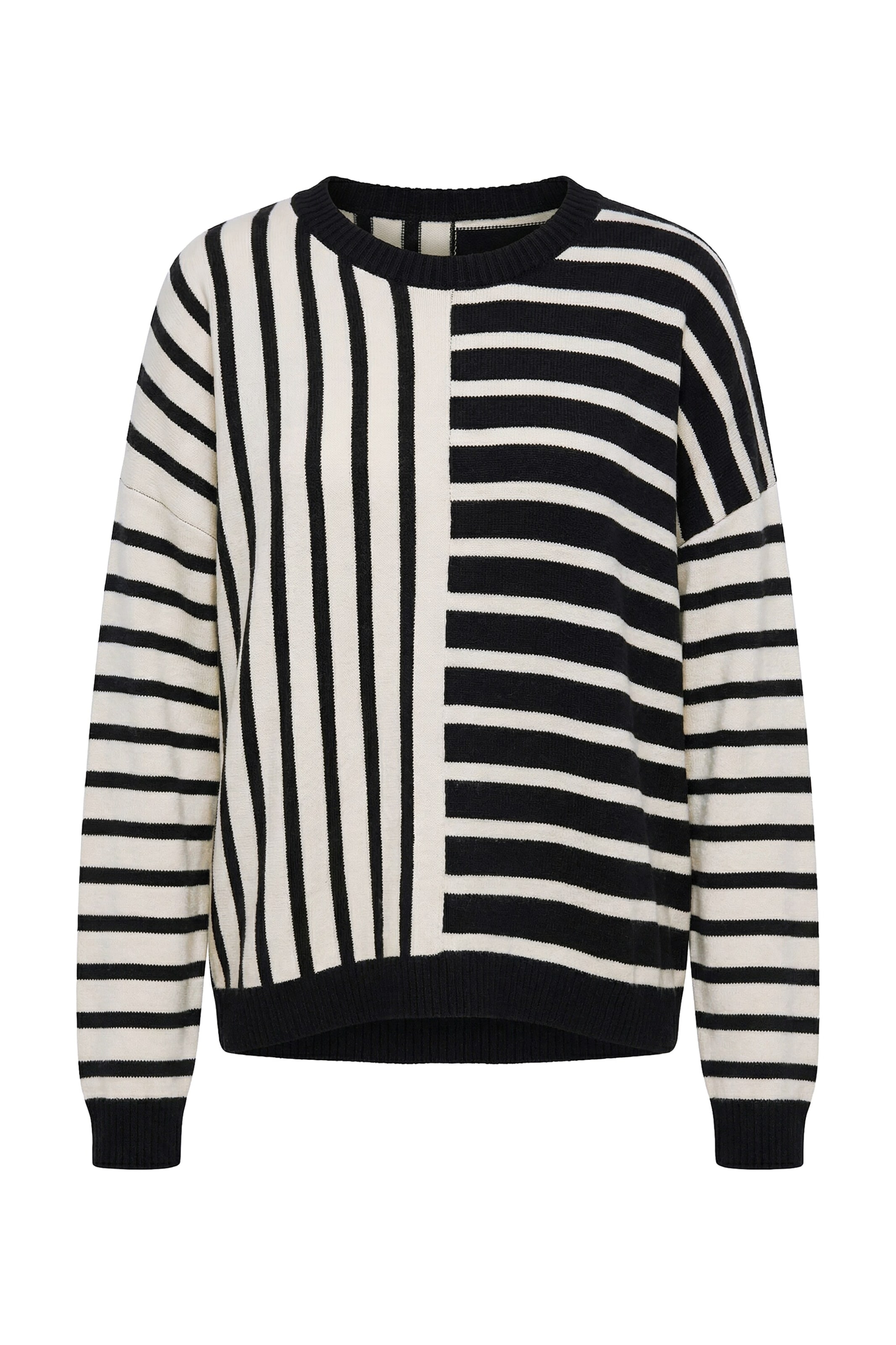 Ulla Popken Sweater in Black: front